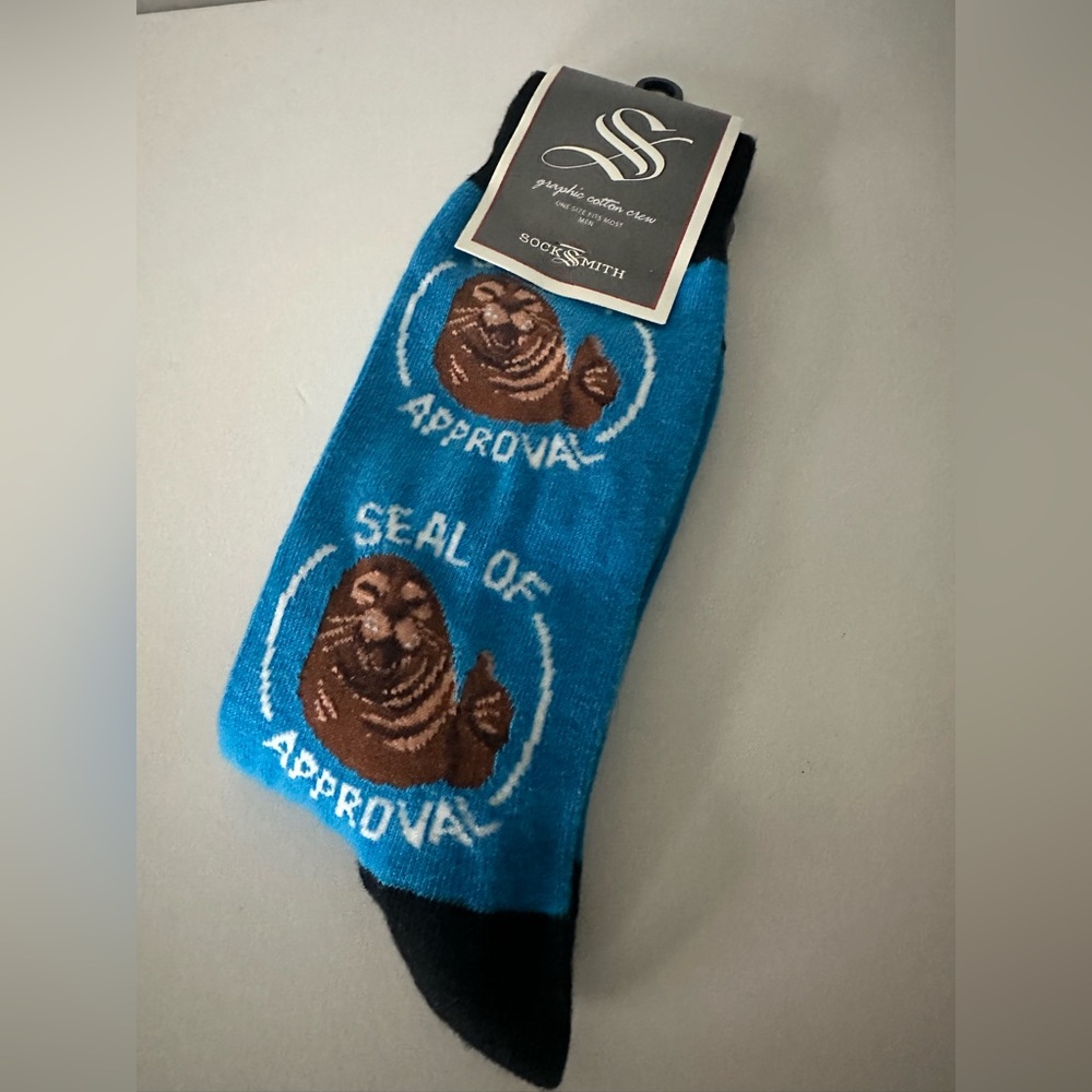 NWT Funny Pun Seal of Approval Casual Socks